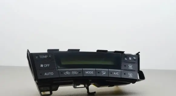 Toyota Prius (XW30) Interior fan control switch 75D726