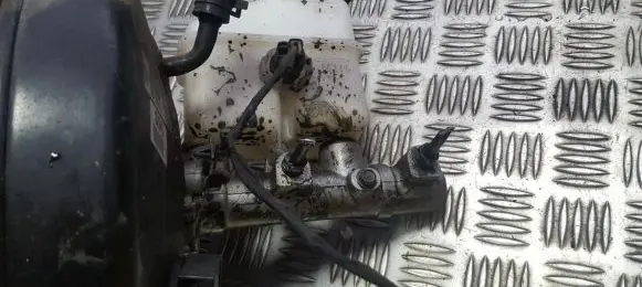 Master brake cylinder