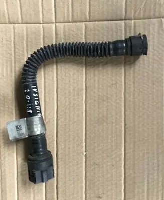 Opel Insignia A Engine coolant pipe/hose 55566095