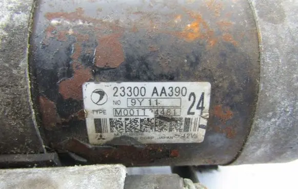 Subaru Legacy Starter motor EU23300AA390