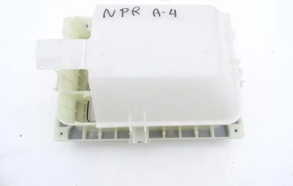 Isuzu N Series Fuse box cover