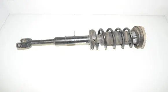 BMW 5 G30 G31 Front shock absorber with coil spring 6866597 31316866597 31306866257