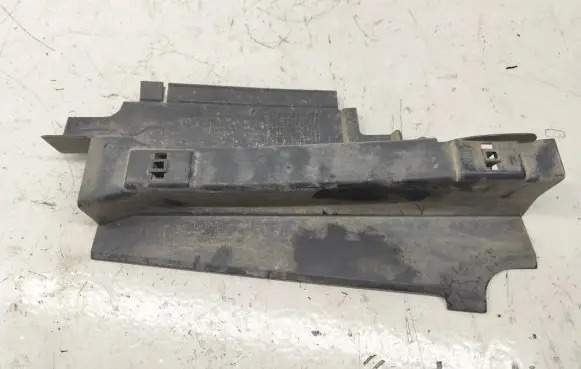 Volkswagen Transporter - Caravelle T4 Side radiator support slam panel 701915445A