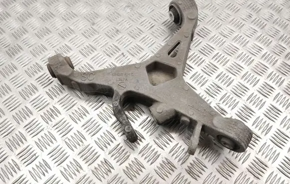 Rear upper control arm/wishbone