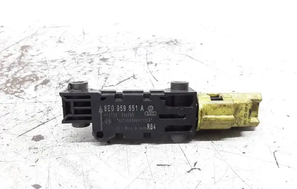 Audi A4 S4 B7 8E 8H Airbag deployment crash/impact sensor 8E0959651A