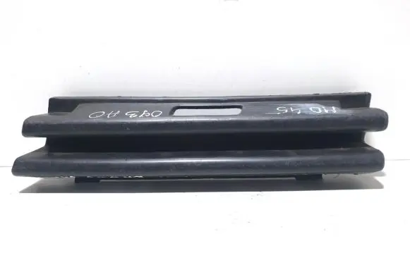 Mercedes-Benz S W140 Front tow hook cap/cover 1408850926
