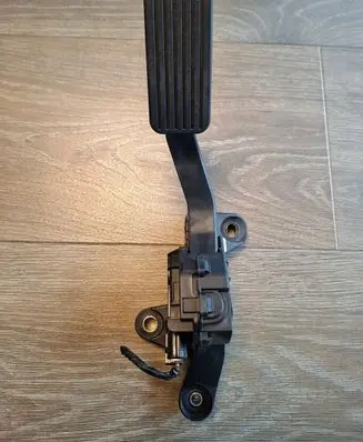 KIA Niro Accelerator throttle pedal 32700G2920