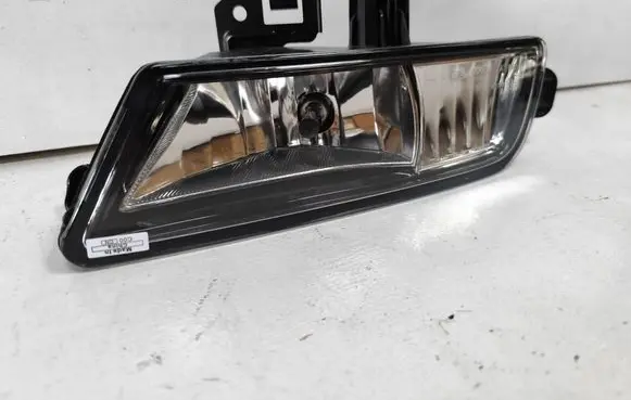 Honda CR-V Front fog light 33900-T1W-A11 33900T1WA11
