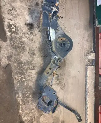 Nissan Qashqai Rear wheel hub spindle/knuckle 