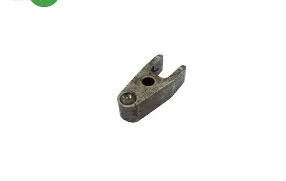 Mercedes-Benz CLS C219 Fuel Injector clamp holder 