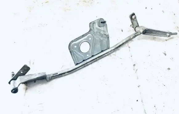 Volvo XC90 Front wiper linkage and motor 32041002 8620510 320410028620510