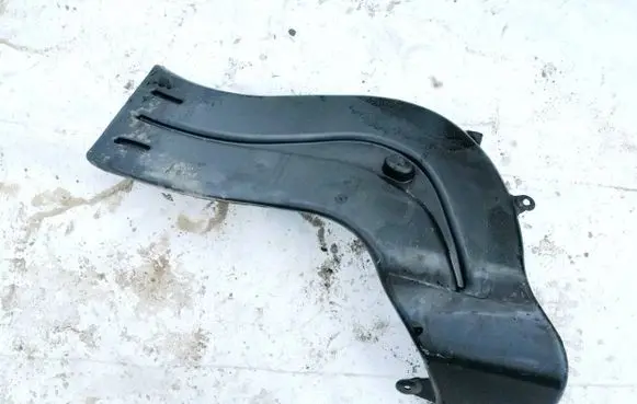 BMW 7 E65 E66 Air intake hose/pipe 8252450