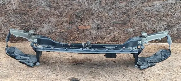 Volvo V50 Top upper radiator support slam panel 
