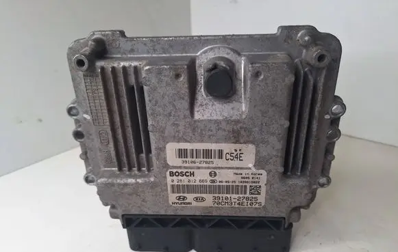 Hyundai Santa Fe Engine control unit/module 3910627825 3910127825 0281012669