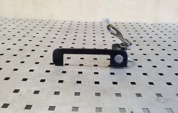 Audi A6 S6 C4 4A Front door lock (next to the handle) 