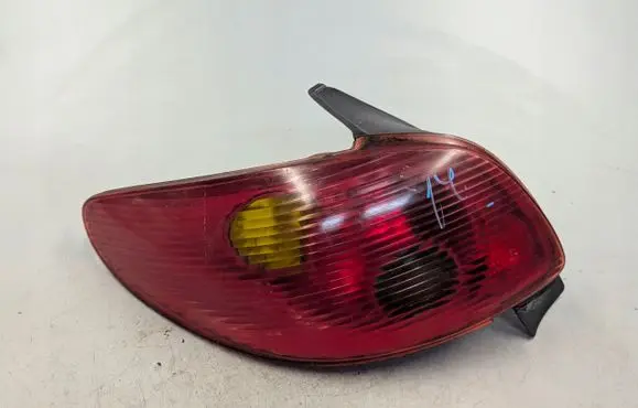 Peugeot 206 Rear/tail lights 