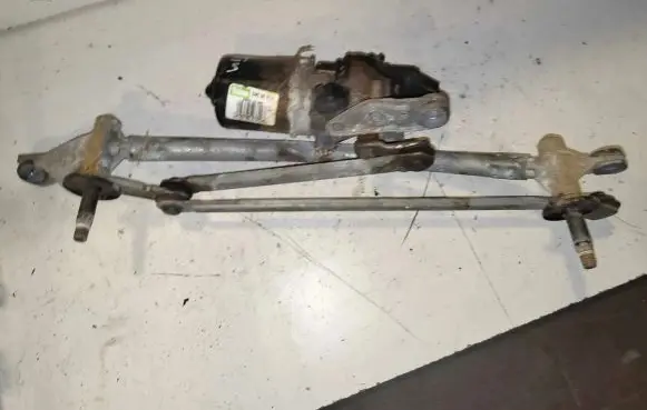 Nissan Qashqai Front wiper linkage and motor 54526611 28800JD900