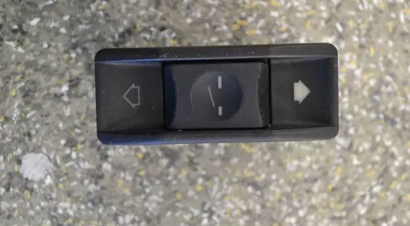 BMW 5 E34 Sunroof switch 61311378862
