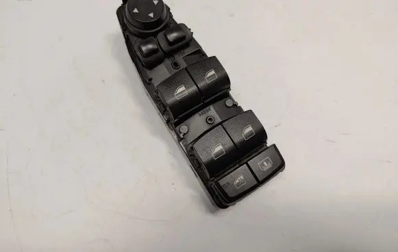 BMW 5 F10 F11 Electric window control switch 9241956 61319241956 61319238240