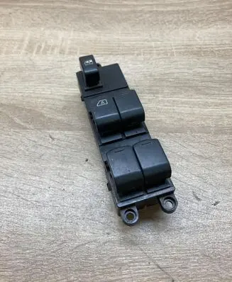Nissan Note (E11) Electric window control switch 254019U12B