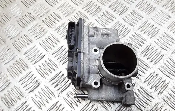 Mazda 6 Throttle valve r2aa136b0