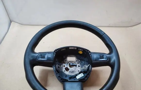 Audi Q7 4L Steering wheel