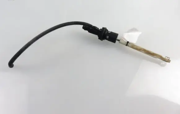 Peugeot 308 Clutch master cylinder 9681686880