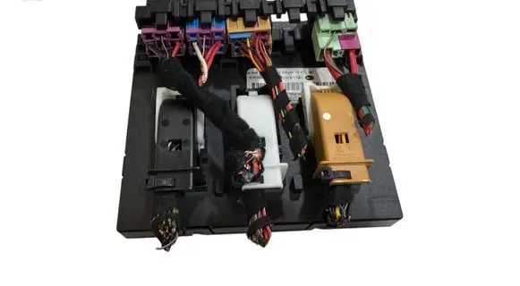 Audi A3 S3 8P Comfort/convenience module 8P0907063A 90541H104