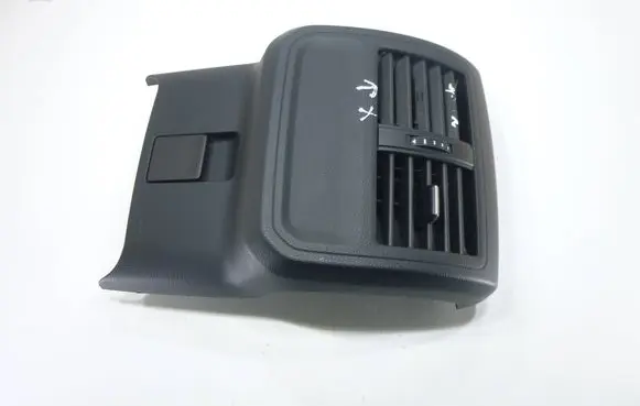 Rear air vent grill