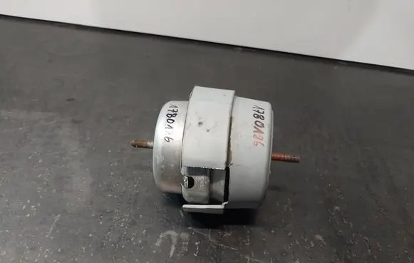 Audi A4 S4 B6 8E 8H Engine mount vacuum valve 8E0199382B
