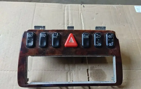 Mercedes-Benz CLK A209 C209 Hazard light switch 2108200152