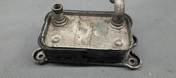 Volvo S60 Engine oil radiator 9497225