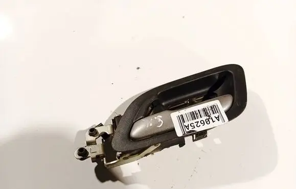 Honda FR-V Rear door interior handle