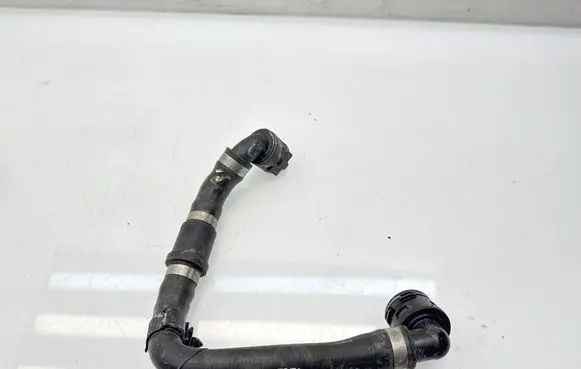 BMW iX Engine coolant pipe/hose 8475144 1626971
