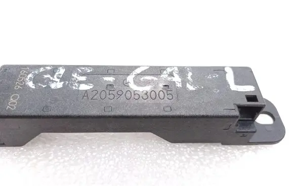 Mercedes-Benz GLC X253 C253 Keyless (KESSY) go control unit/module A2059053005