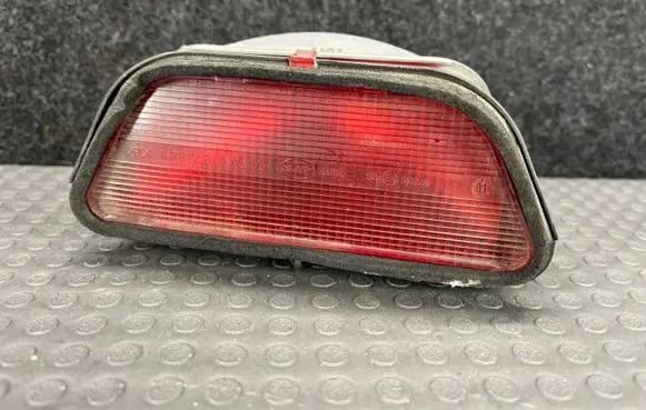 Mercedes-Benz ML W163 Third/center stoplight A1638200156