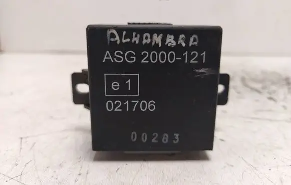 Mercedes-Benz A W168 Tow bar relay ASG2000121 021706 00283