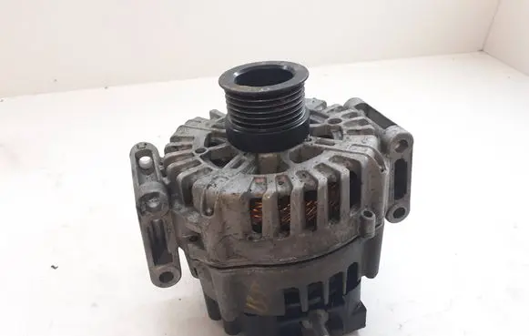 Mercedes-Benz E W212 Generator/alternator A0009068504 419055490 28240392