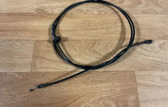 Opel Insignia A Engine bonnet/hood lock release cable 20944973
