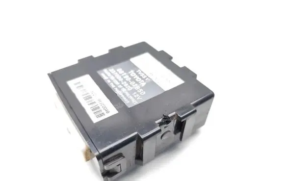 Toyota Hilux (AN10, AN20, AN30) Alarm control unit/module 0819002850 2370002820
