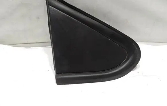 Opel Meriva B Front arch trim 13271993