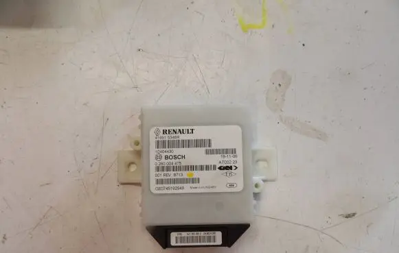 Renault Megane IV Transfer box differential control unit 416515346R 10404430 0260004475