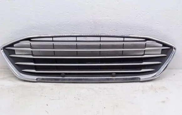 Ford Focus Front grill JX7B8C436A
