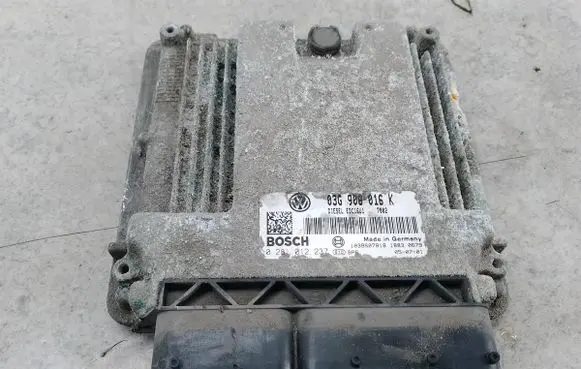 Skoda Octavia Mk2 (1Z) Engine control unit/module ECU 03G906016K