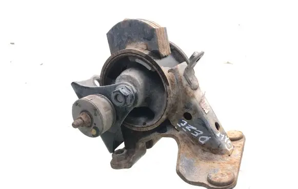 Toyota RAV 4 (XA40) Gearbox mount 12351OM020 1235123040