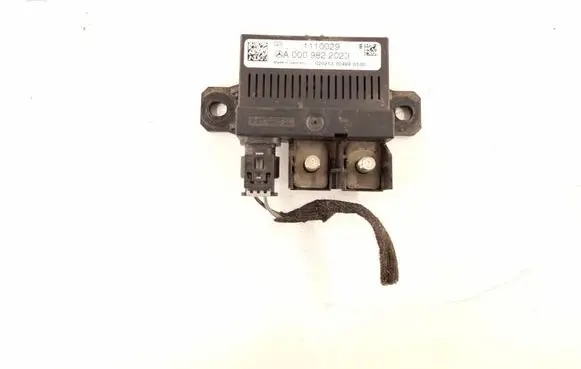 Mercedes-Benz GLK (X204) Battery control module 0009822023 A0009822023