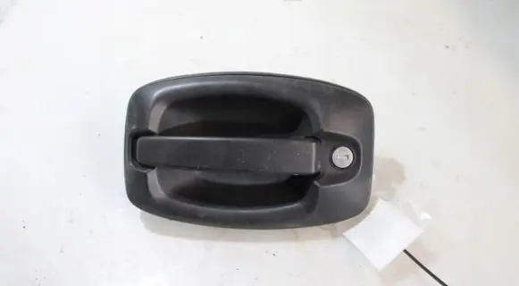 Iveco Daily 6th gen Front door exterior handle/bracket 