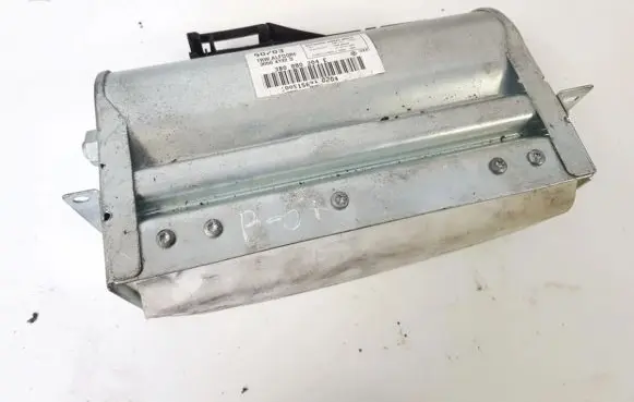 Volkswagen PASSAT B5.5 Passenger airbag 3b0880204E