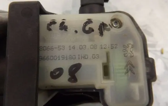 Citroen C4 Grand Picasso Central locking motor 9660019180