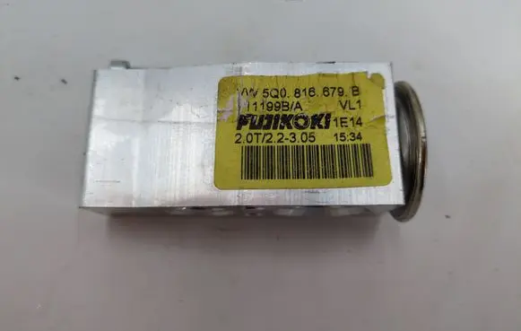 Audi A3 8Y Air conditioning (A/C) expansion valve 5Q0816679B 20T22305 11199B